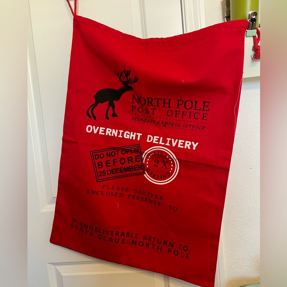North Pole Post Office Gift Bag‎